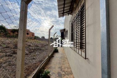 Ch&aacute;cara &agrave; venda - 750m&sup2; - Retirinho