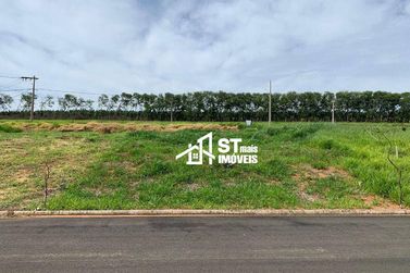 Terreno &agrave; venda - 200m&sup2; - Parque S&atilde;o Cristov&atilde;o