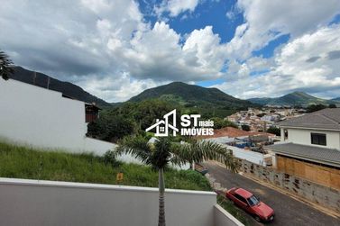 Casa &agrave; venda - 220m&sup2; - Jardim Bela Vista