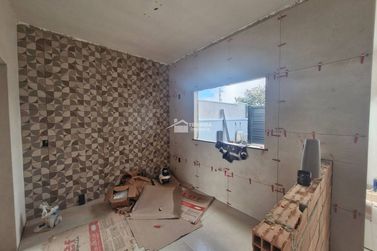 Casa &agrave; venda - 70m&sup2; - Jardim Heloisa