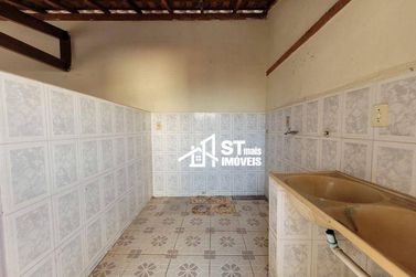Casa para alugar - 272m&sup2; - Centro