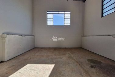 Sal&atilde;o Comercial &agrave; venda - 99m&sup2; - Jardim Alvorada