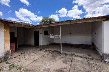 Casa para alugar - 186m&sup2; - Centro