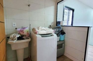 S&iacute;tio &agrave; venda - 600m&sup2; - Zona Rural