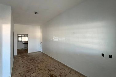 Casa para alugar - Jardim Primavera
