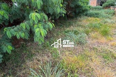 Terreno &agrave; venda - 302m&sup2; - Centro