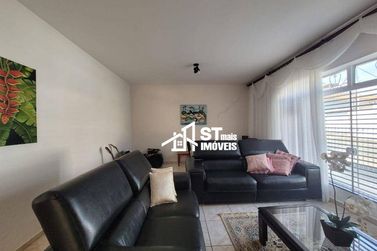 Casa &agrave; venda - 128m&sup2; - Centro