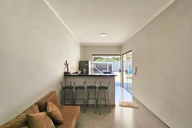 Casa &agrave; venda - 100m&sup2; - Santo Ant&ocirc;nio de Lisboa