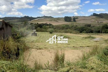 Terreno &agrave; venda - 2215m&sup2; - Rural