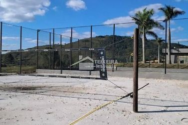 Terreno &agrave; venda - 1000m&sup2; - Quinta das Flores
