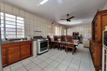 Casa &agrave; venda - 207m&sup2; - 