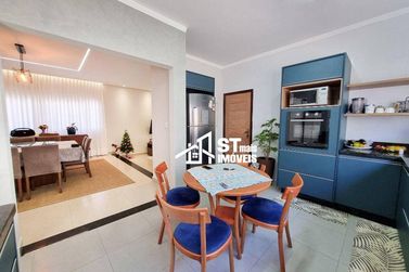 Casa &agrave; venda - 178m&sup2; - Centro