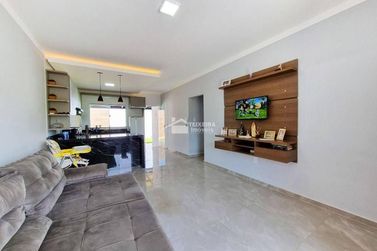 Casa &agrave; venda - 130m&sup2; - Veredas da Serra