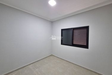 Casa &agrave; venda - 125m&sup2; - Jardim Lima