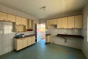 Casa para alugar - 203m&sup2; - Centro