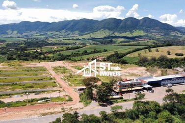 Terreno &agrave; venda - 200m&sup2; - Parque da Liberdade