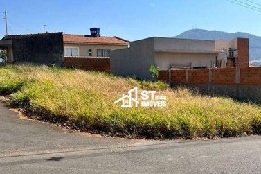 Terreno &agrave; venda - 221m&sup2; - Veredas da Serra
