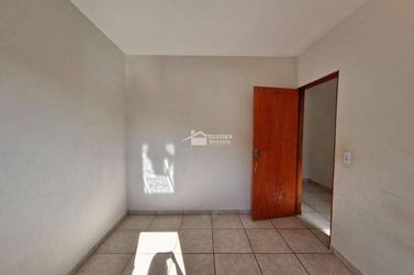 Casa &agrave; venda - 80m&sup2; - Jardim Panorama