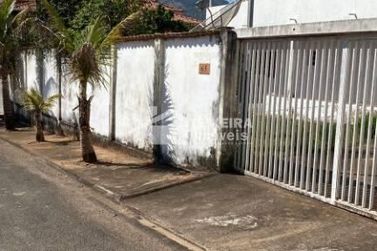 Casa &agrave; venda - 184m&sup2; - Centro