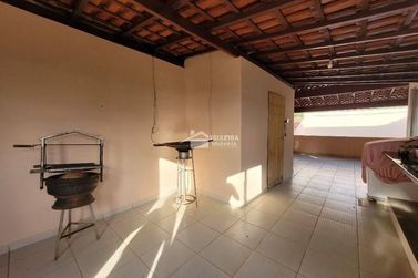 Casa &agrave; venda - 247m&sup2; - Jardim Muterle