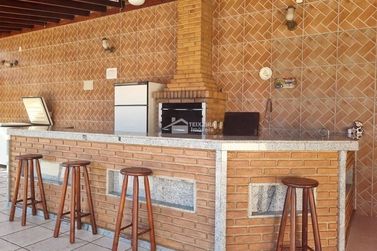 Casa &agrave; venda - 207m&sup2; - 