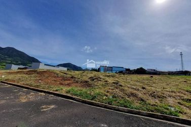 Terreno &agrave; venda - 443m&sup2; - Jardim Lima