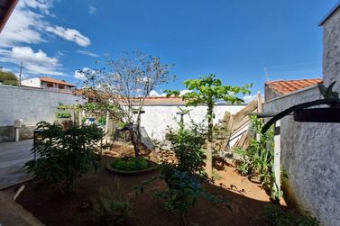 Casa &agrave; venda - 77m&sup2; - Jardim Alto da Serra