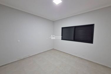 Casa &agrave; venda - 125m&sup2; - Jardim Lima