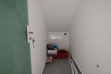 Sobrado &agrave; venda - 100m&sup2; - Jardim Portal da Mantiqueira