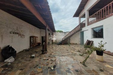 Sobrado &agrave; venda - 450m&sup2; - Jardim Bela Vista