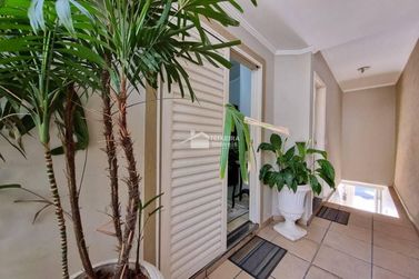 Sobrado &agrave; venda - 150m&sup2; - Pirapitinga