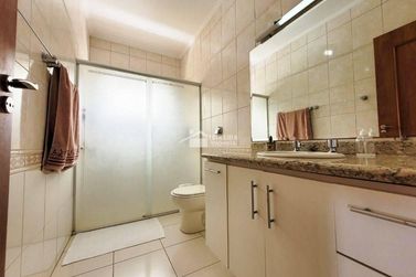Casa &agrave; venda - 304m&sup2; - Mantiqueira Boulevard