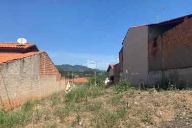 Terreno &agrave; venda - 160m&sup2; - Jardim Santa L&uacute;cia