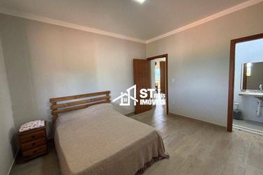 Ch&aacute;cara &agrave; venda - 1130m&sup2; - &Aacute;rea Rural de Andradas