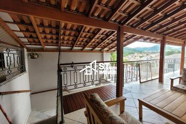 Casa &agrave; venda - 220m&sup2; - Jardim Bela Vista
