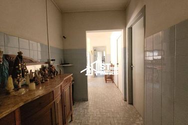 Casa &agrave; venda - 150m&sup2; - Centro