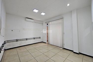 Sala Comercial para alugar - 168m&sup2; - Centro