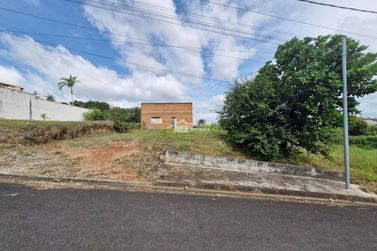 Terreno &agrave; venda - 416m&sup2; - Vila Mosconi