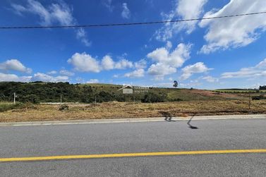 Terreno &agrave; venda - 1000m&sup2; - Quinta das Flores