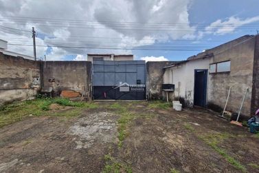 Sal&atilde;o Comercial &agrave; venda - 117m&sup2; - Vila Graziani