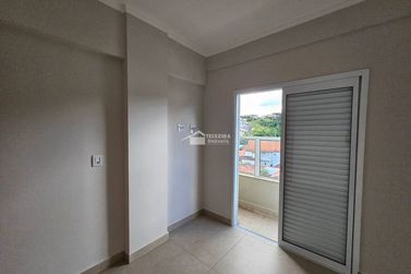 Apartamento &agrave; venda - 79m&sup2; - Centro