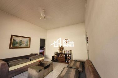 Casa &agrave; venda - 150m&sup2; - Centro