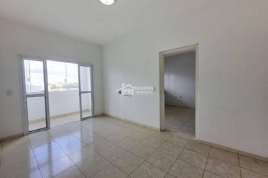 Apartamento &agrave; venda - 110m&sup2; - Centro