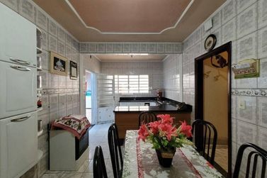 Casa &agrave; venda - 185m&sup2; - Jardim da S&oacute;vis