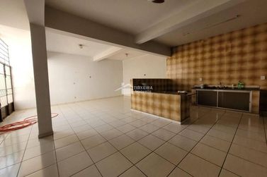 Casa &agrave; venda - 500m&sup2; - Centro