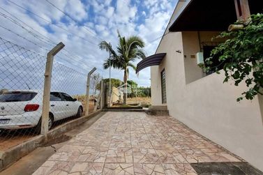 Ch&aacute;cara &agrave; venda - 750m&sup2; - Retirinho