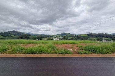 Terreno &agrave; venda - Terra Nostra