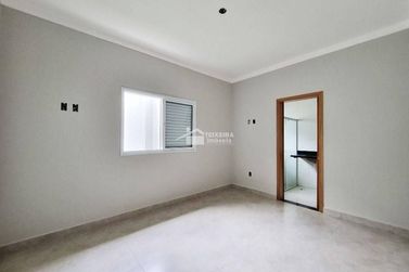 Casa &agrave; venda - 150m&sup2; - Jardim Rio Verde