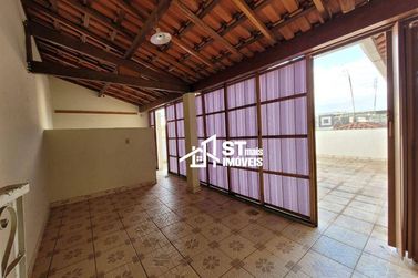 Casa para alugar - 272m&sup2; - Centro
