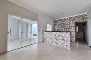 Casa &agrave; venda - 150m&sup2; - Jardim Rio Verde
